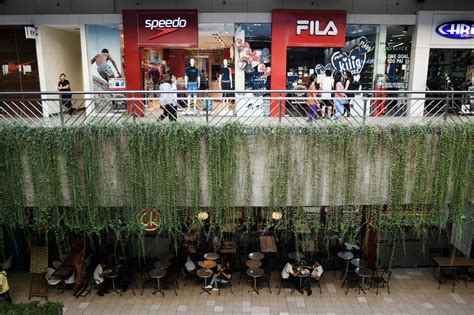 SM Prime to Expand Philippine Malls, Steady China Investment.